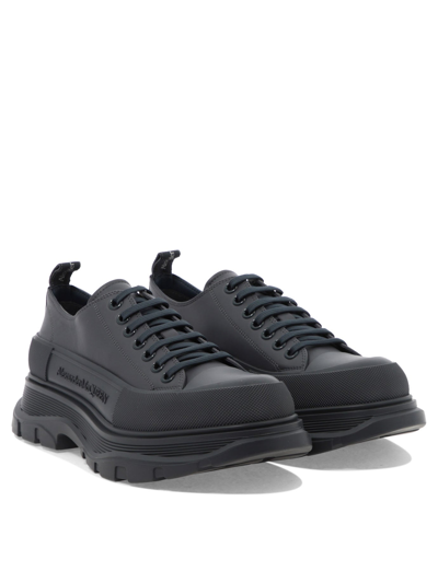 Alexander Mcqueen Tread Slick Low-top Sneakers In Grey
