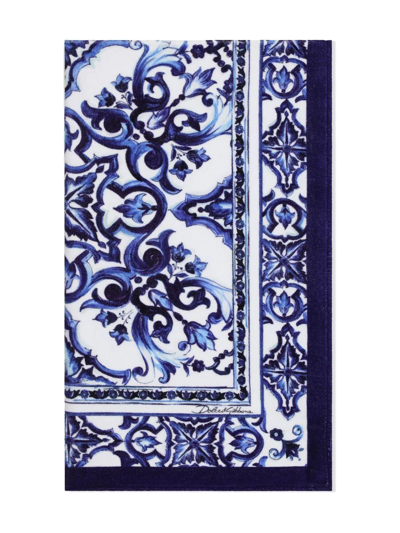 Shop Dolce & Gabbana Majolica-print Terrycloth Beach Towel In Blue