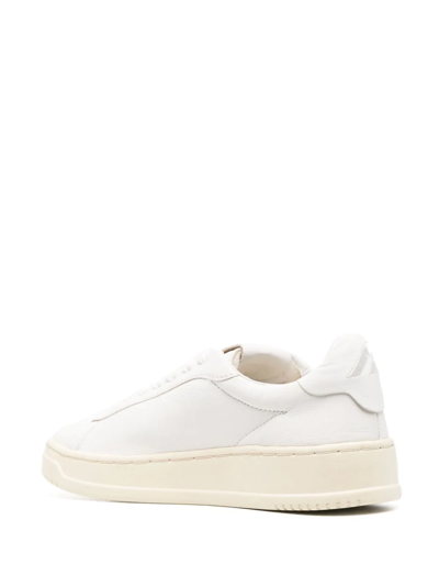 Shop Autry Dallas Low-top Leather Sneakers In White