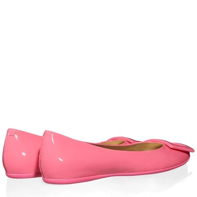 Shop Roger Vivier Gommette Ballerinas In Patent Leather In Pink