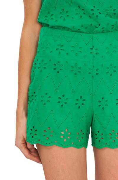 Cece Cotton Eyelet Shorts In Vivid Green