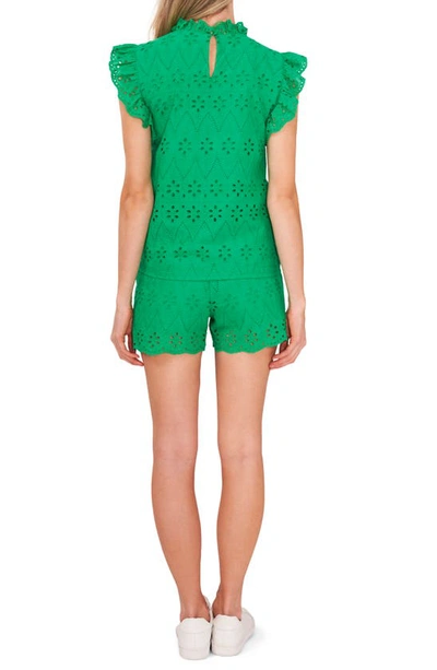 Cece Cotton Eyelet Shorts In Vivid Green