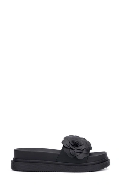 New York And Company Camilia Flower Strap Platform Slide Sandal In Black