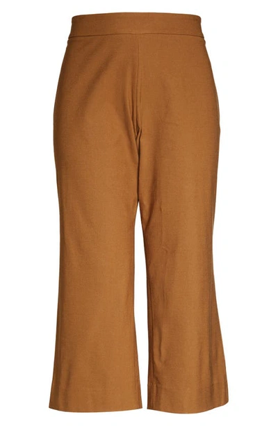 Vince Kick Flare Crop Pants In Toffee