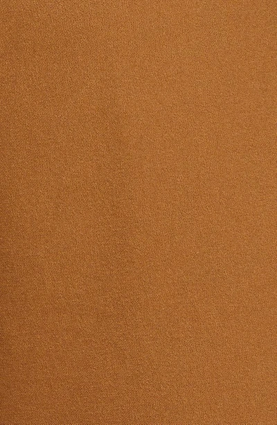 Vince Kick Flare Crop Pants In Toffee
