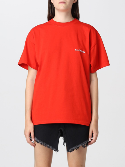 Shop Balenciaga Logo T-shirt In Red