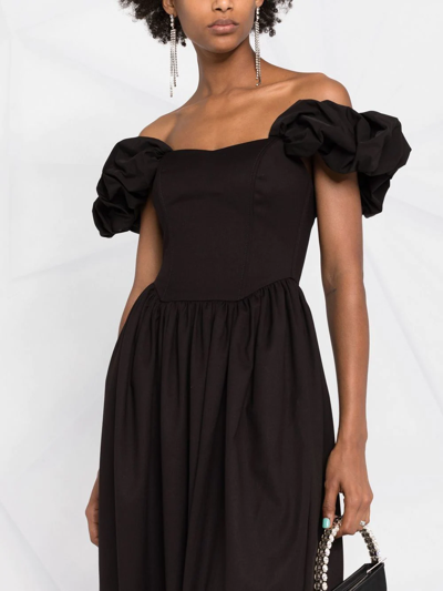 V:pm Atelier Farah Off-shoulder Maxi Dress In Schwarz
