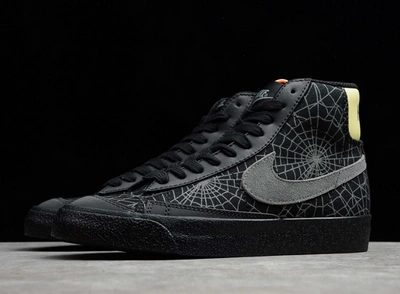 Pre-owned Nike Blazer Mid '77 Spider Web Halloween Black Limelight  Dc1929-001 Men's Size 8 | ModeSens