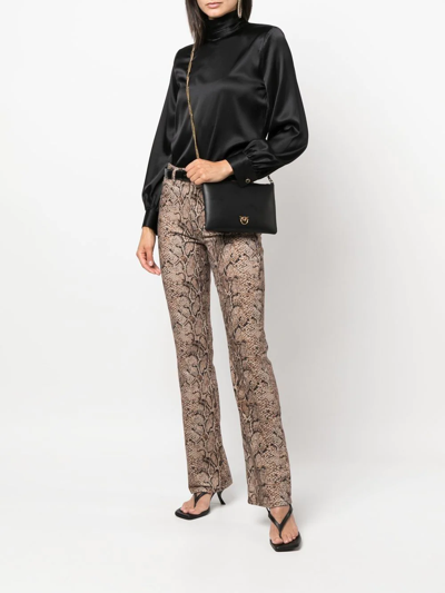 LOVE 链式肩带迷你手拿包