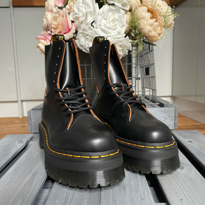 Jadon decon hot sale dr martens