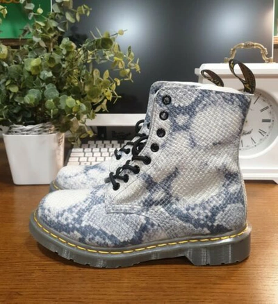 Pre-owned Dr. Martens' In Box Dr Martens 1460 Pascal Training Light Grey Snake Print Size Uk 5