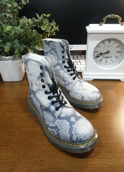 Pre-owned Dr. Martens' In Box Dr Martens 1460 Pascal Training Light Grey Snake Print Size Uk 5