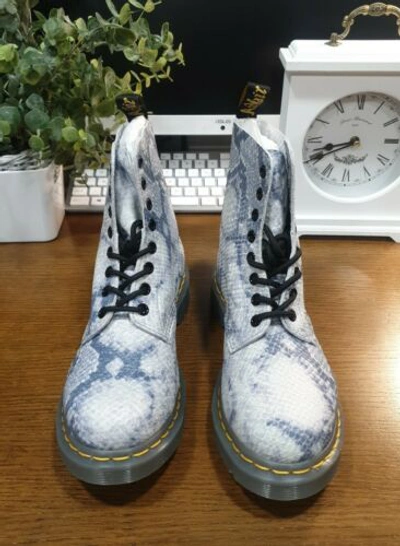 Pre-owned Dr. Martens' In Box Dr Martens 1460 Pascal Training Light Grey Snake Print Size Uk 5