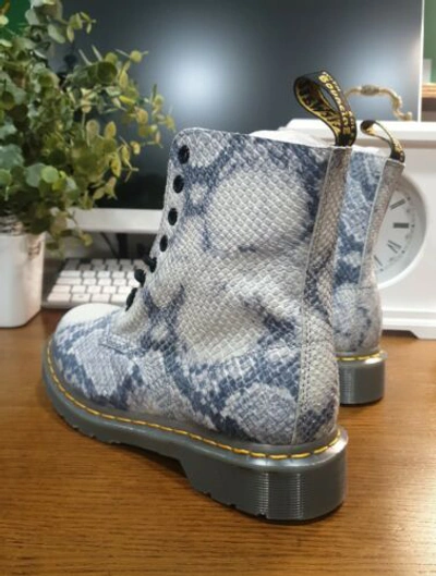 Pre-owned Dr. Martens' In Box Dr Martens 1460 Pascal Training Light Grey Snake Print Size Uk 5