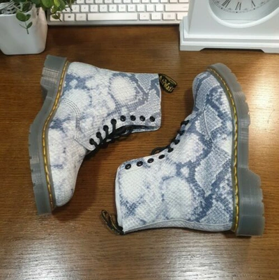 Pre-owned Dr. Martens' In Box Dr Martens 1460 Pascal Training Light Grey Snake Print Size Uk 5