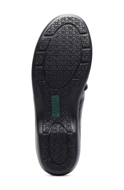Eastland Piper Loafer In Black
