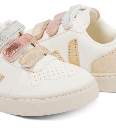 Veja Sneakers In Multico Extra White Shiny