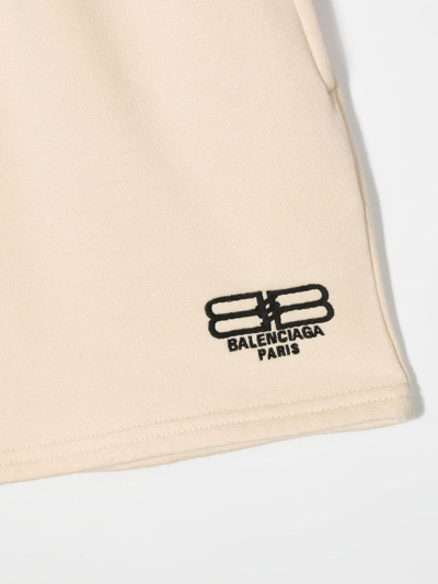 Shop Balenciaga Bb Paris Icon Logo-embroidered Shorts In Neutrals