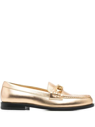 Shop Valentino Vlogo 10mm Chain Leather Loafers In Gold