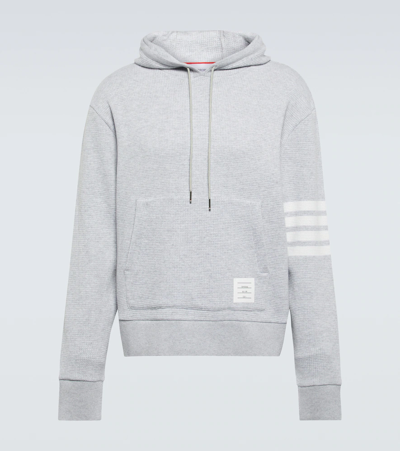 Shop Thom Browne Waffle-knit Cashmere And Wool Hoodie In Lt Grey