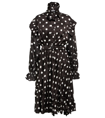 Shop Balenciaga Printed Midi Dress In Nero/bianco
