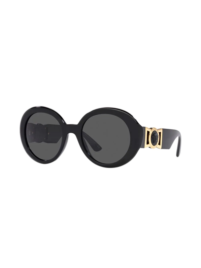 Shop Versace Tinted Round-frame Sunglasses In Schwarz