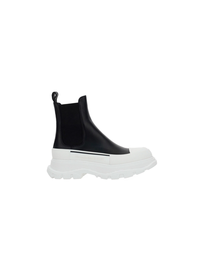 Shop Alexander Mcqueen Alexander Mc Queen Boots In Black/white/silver