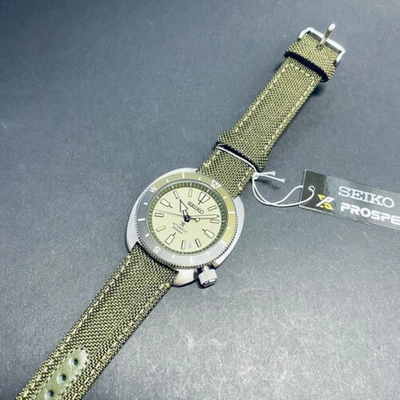 Pre-owned Seiko Automatic Srpg13k1 Prospex Land Tortoise 200m Green Polyester Warranty