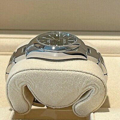 Pre-owned Rolex Ladies Oyster Perpetual 34mm, Black Dial, Ref 124200-0002, Unworn, 2024