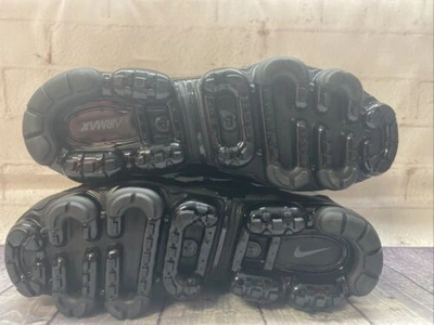 Pre-owned Nike Air Vapormax Plus Triple Black Shoes 924453-004 Men's Size 9.5