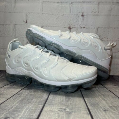 Pre-owned Nike Air Vapormax Plus Triple White Platinum Shoes 924453-100 Men's Size 13