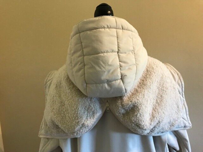 Pre-owned Vince Mixed Media Puffer Coat Size Medium In Off White