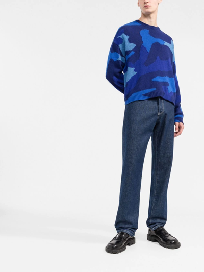 Shop Valentino Camouflage-motif Intarsia-knit Jumper In Blau