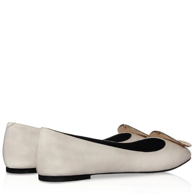 Shop Roger Vivier Round Belle Ballerinas In Leather In Off White