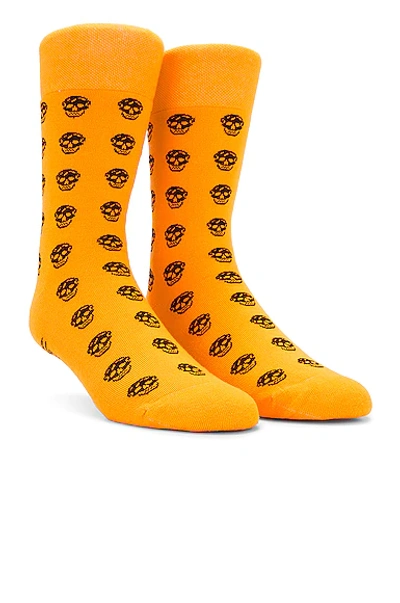 Shop Alexander Mcqueen Short Skull Socks In Pop Yellow & Black