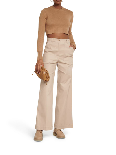 Shop Max Mara Pullover Cropped Eureka In Cashmere In Nude & Neutrals