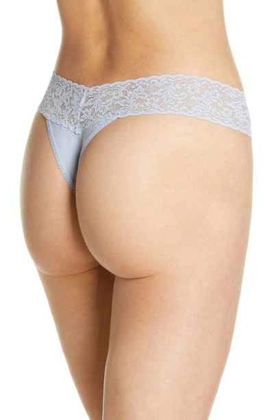 Hanky Panky Stretch Cotton Low Rise Thong In Dove Grey