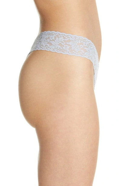 Hanky Panky Stretch Cotton Low Rise Thong In Dove Grey