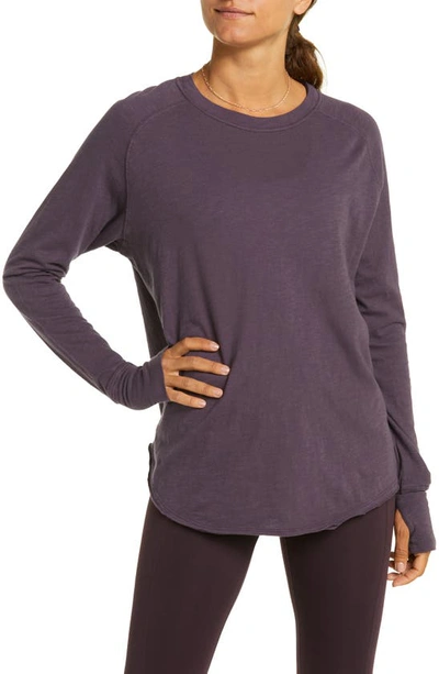 Shop Zella Relaxed Long Sleeve T-shirt In Purple Nebula