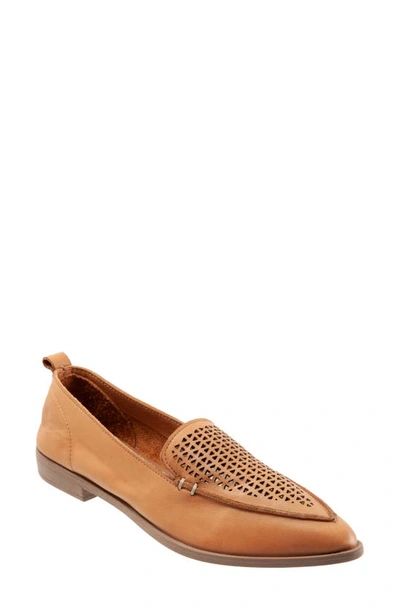 Shop Bueno Blazey Pointed Toe Flat In Tan