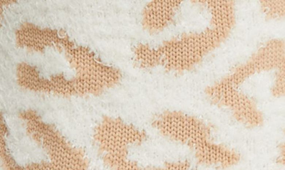 Ugg Leslie Crew Socks In Natural Leopard