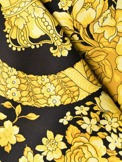Versace Gold And Black Stretch Fabric Leggings With Baroque Heriatge Print In Gelb