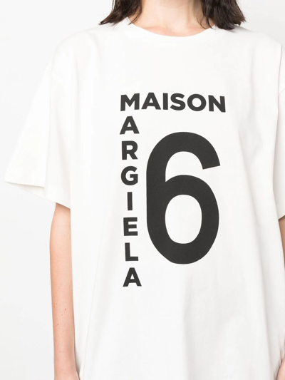 Shop Mm6 Maison Margiela Logo-print Cotton T-shirt In Weiss