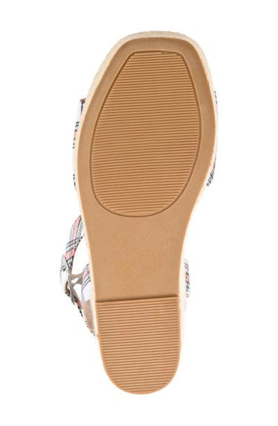 Journee Collection Pearrl Espadrille Platform Wedge Sandal In Green