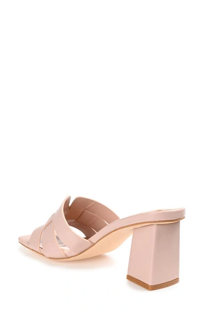Journee Collection Collection Women's Tru Comfort Foam Renatta Pump In Blush