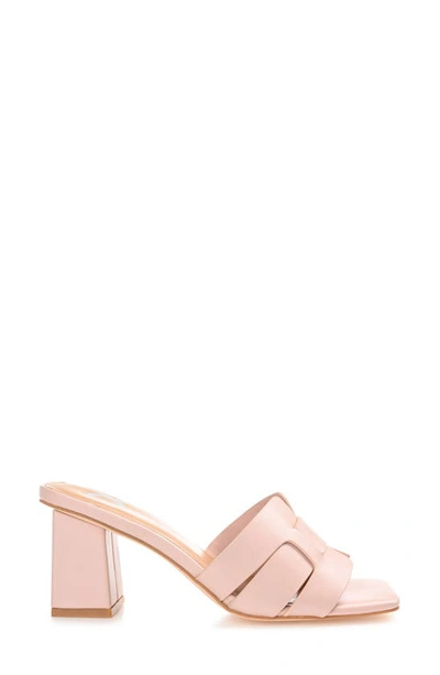 Journee Collection Collection Women's Tru Comfort Foam Renatta Pump In Blush
