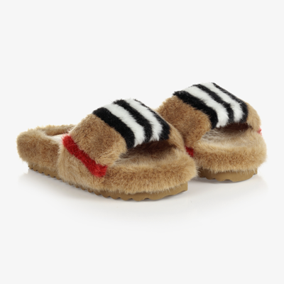 Shop Burberry Teen Beige Hockley Sliders