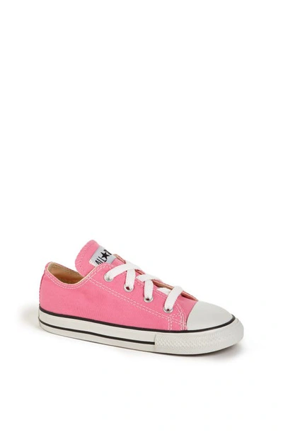 Converse Chuck Taylor® Low Top Sneaker In Pink