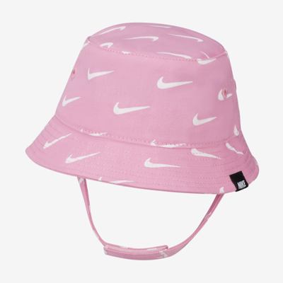 Shop Nike Baby Bucket Hat In Psychic Pink