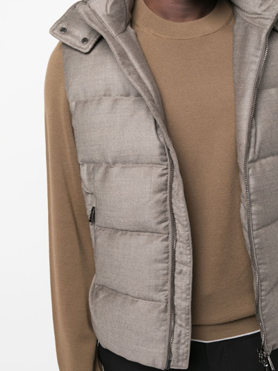 Moorer Hooded Sleeveless Padded Gilet In Neutrals